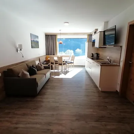 Alps Tux