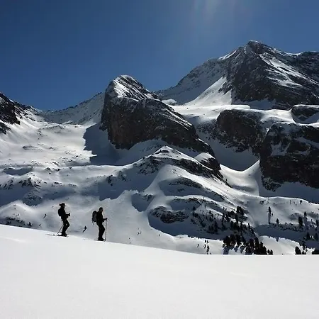 شقة ألبس توكس