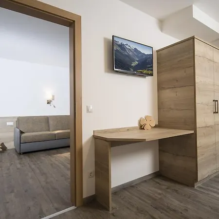 ألبس توكس * تكس