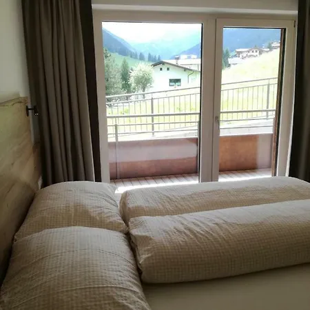 ألبس توكس * تكس