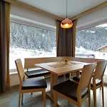 Alps Apartmán Tux