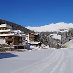 Alps Apartmán Tux